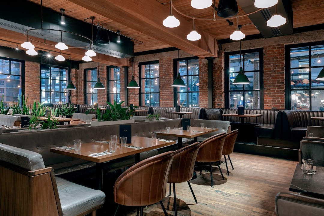 Earls Kitchen + Bar